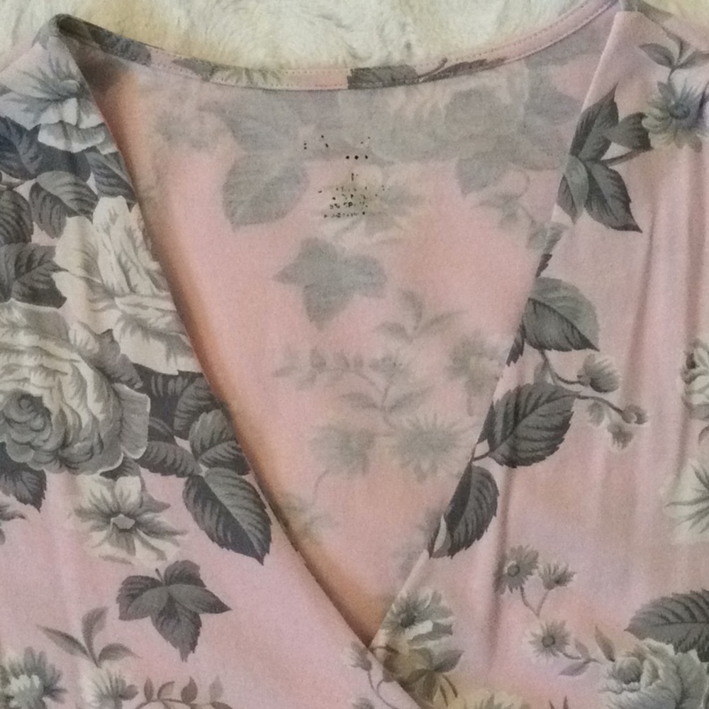 ❌ 🖤 Talbots Faux Wrap Blouse - Picture 4 of 6